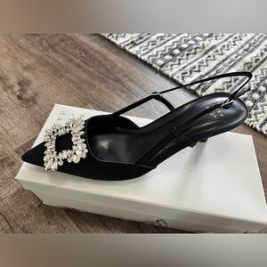 a.new.day Elegant Black Women's Shoes with Crystal Embellishment 9&1/2 size